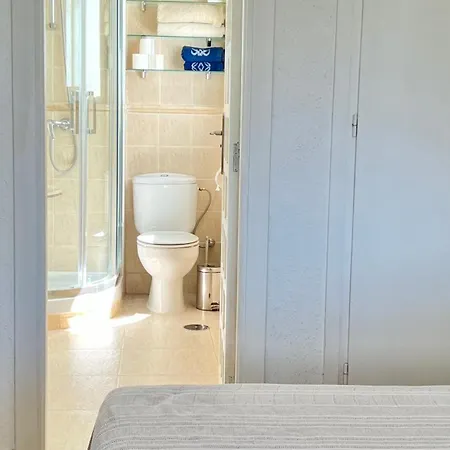 Magnifico Atico 4 Hab Frente A La Playa Con Piscinas Parking Incluido Por Keywise شقة
