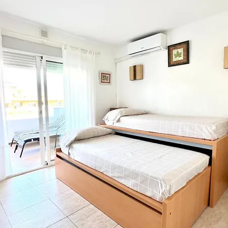 Magnifico Atico 4 Hab Frente A La Playa Con Piscinas Parking Incluido Por Keywise فوينخيرولا