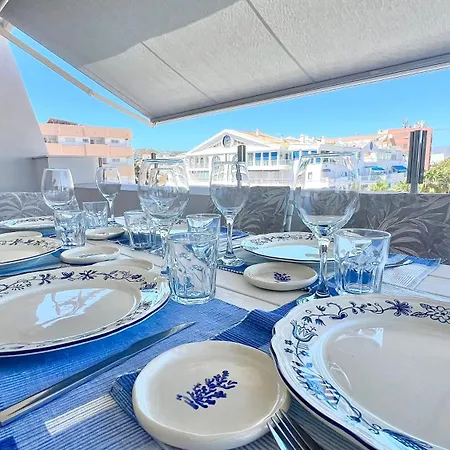 Magnifico Atico 4 Hab Frente A La Playa Con Piscinas Parking Incluido Por Keywise شقة *
