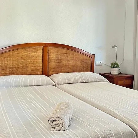 شقة Magnifico Atico 4 Hab Frente A La Playa Con Piscinas Parking Incluido Por Keywise