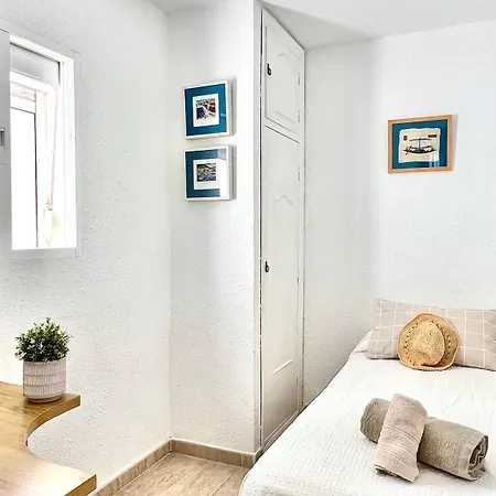 شقة Magnifico Atico 4 Hab Frente A La Playa Con Piscinas Parking Incluido Por Keywise *