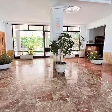 Magnifico Atico 4 Hab Frente A La Playa Con Piscinas Parking Incluido Por Keywise شقة *